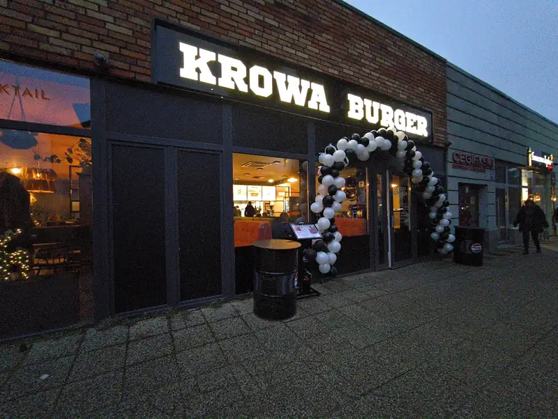 Wieczorem przy Zwycięstwa